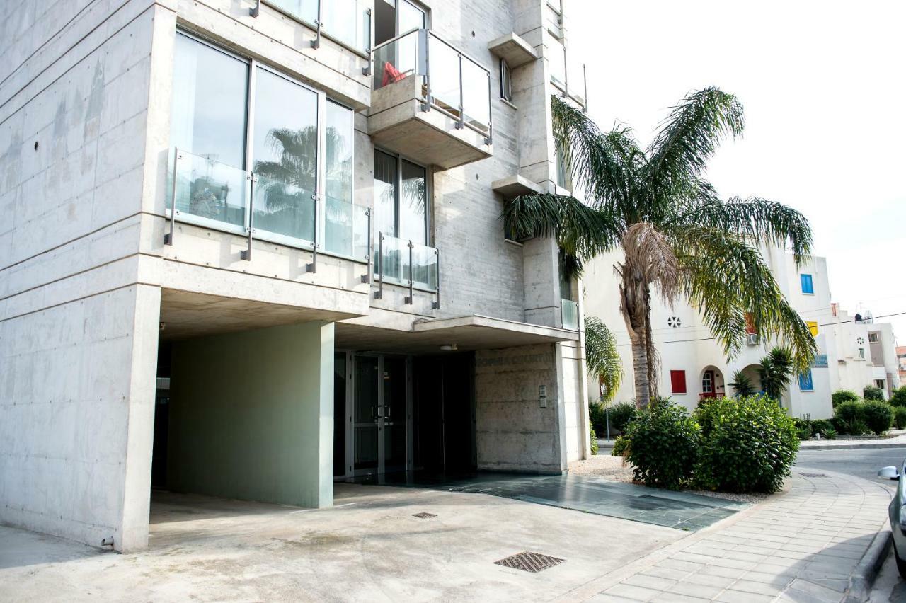 Sophia Court Apartment Larnaca Extérieur photo