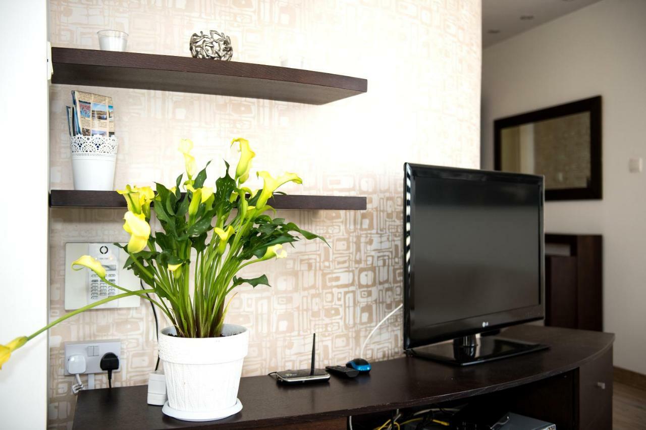 Sophia Court Apartment Larnaca Extérieur photo