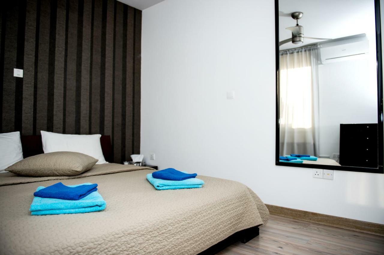 Sophia Court Apartment Larnaca Extérieur photo