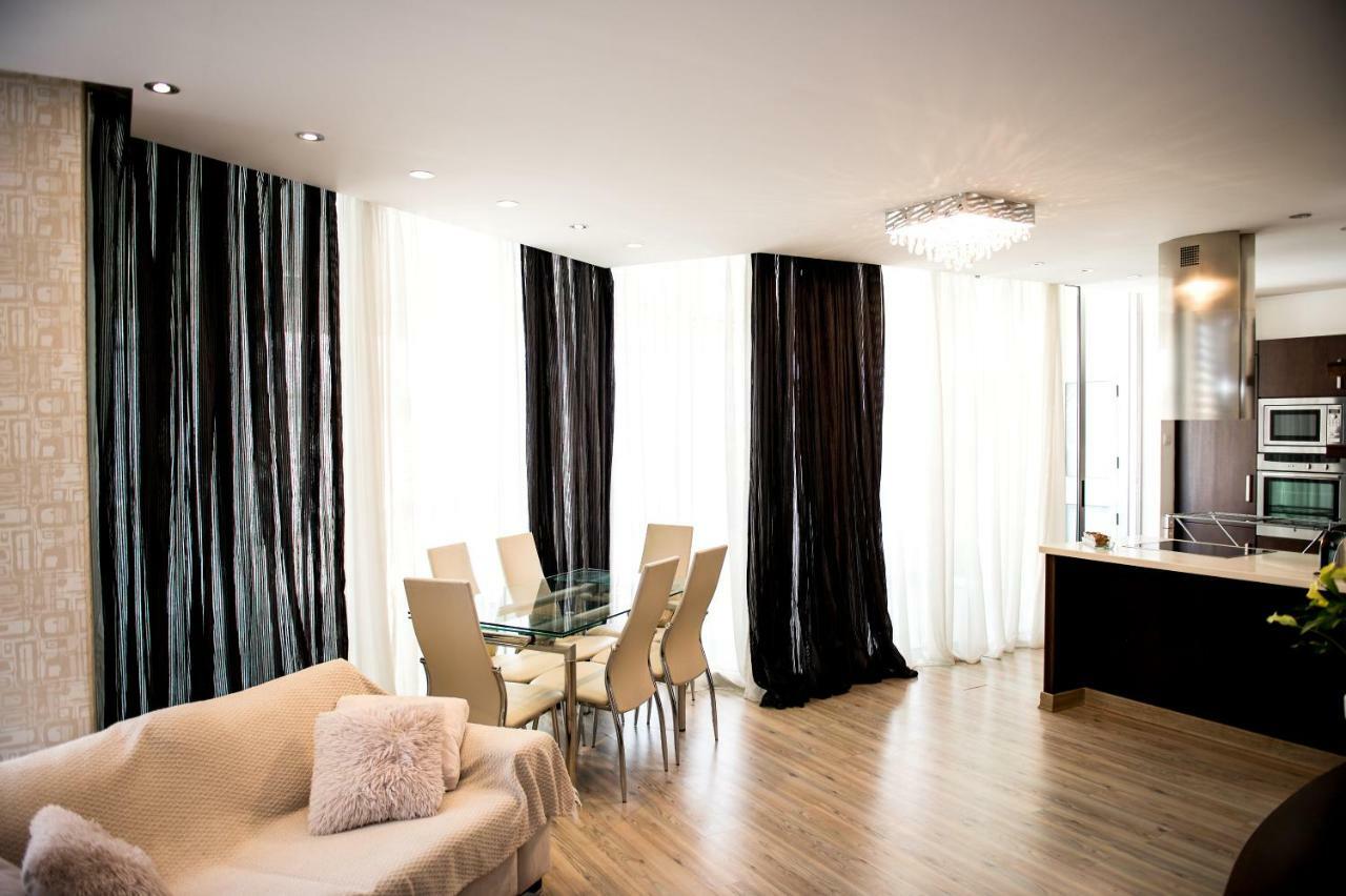 Sophia Court Apartment Larnaca Extérieur photo